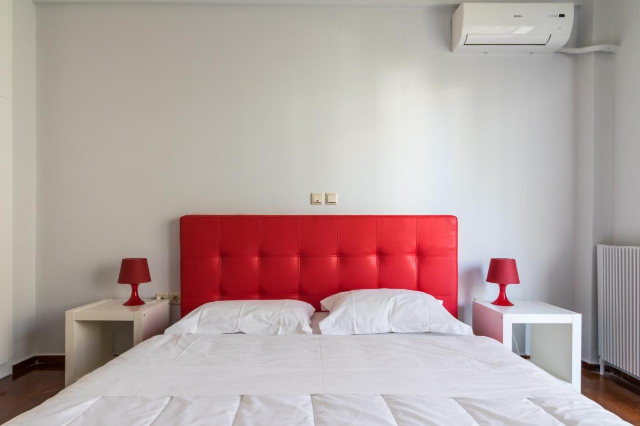 Amazing Holiday Apt With Ocean Views Афины Экстерьер фото