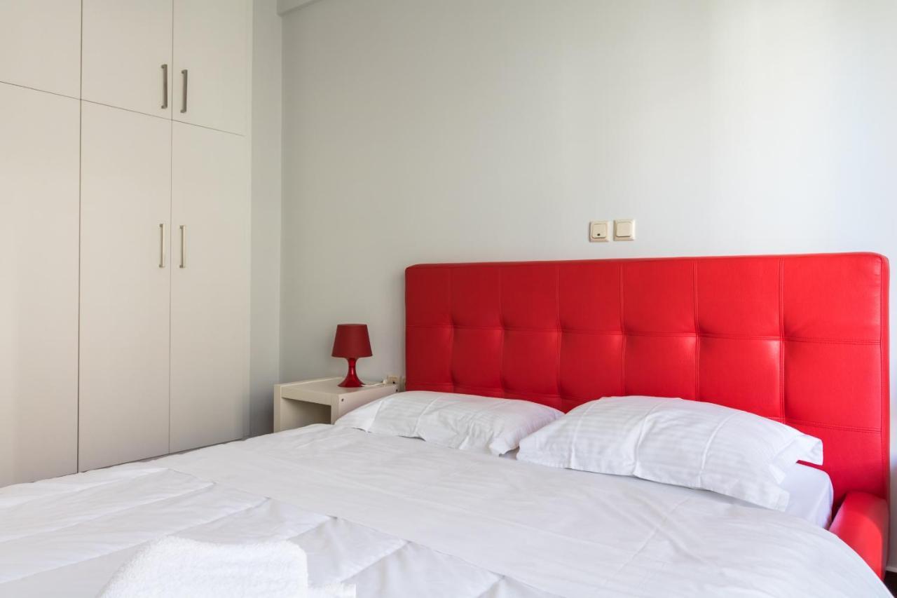Amazing Holiday Apt With Ocean Views Афины Экстерьер фото